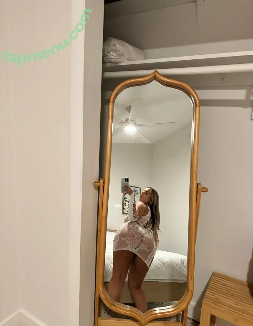 bootyqueenbae nude photo #0369 (araqueenbae)