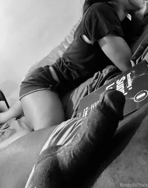 Bootysothick nude photo #0548