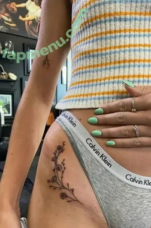 BoozyBotanist / the.boozybotanist nude photo #0028