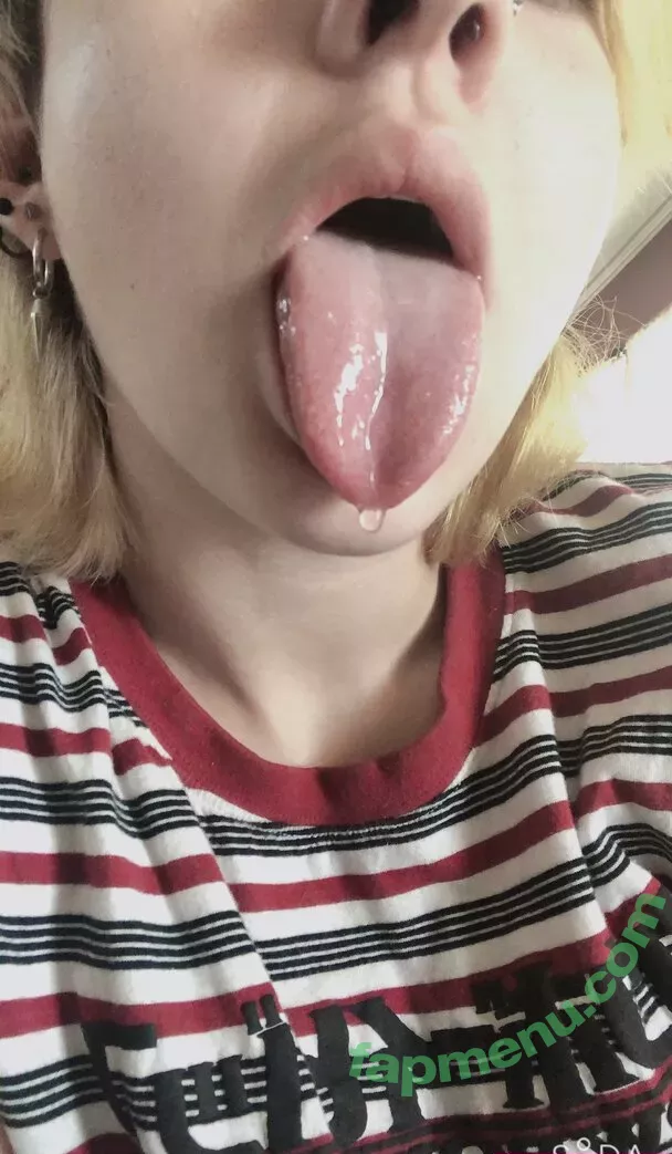 boozygremlin nude photo #0053 (boozy.gremlin)