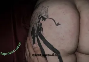BoozyGremlinx / boozy.gremlin nude photo #0073