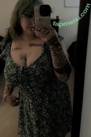 BoozyGremlinx / boozy.gremlin nude photo #0094