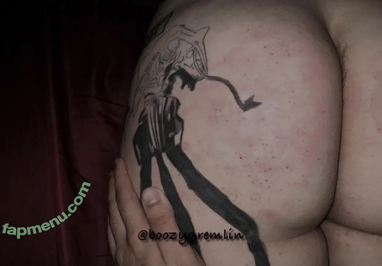 BoozyGremlinx nude photo #0073 (boozy.gremlin)
