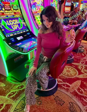 borntopiss / Letty / lettyknowsbest / nicetogirls nude photo #0012