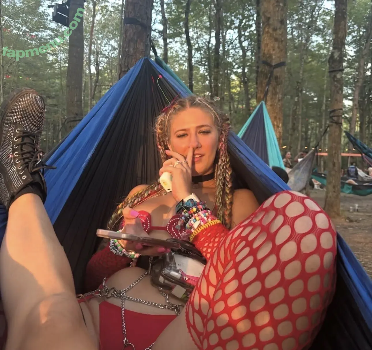 Bosnianprincessx nude photo #0015 (Melani / bosnian_princess)