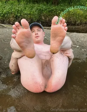 bot_scot / botscot nude photo #0007