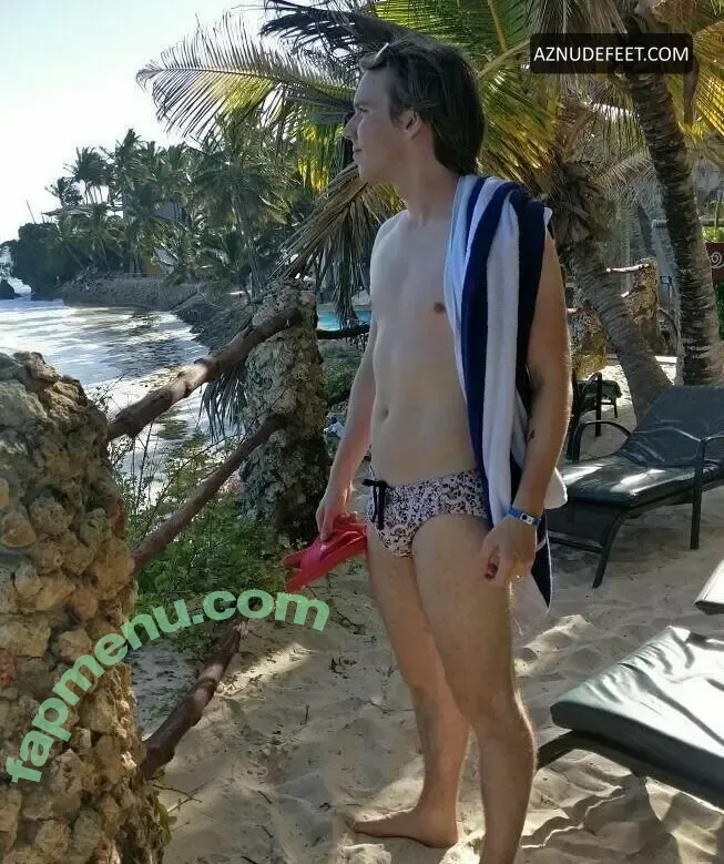 Bouchard nude photo #0021 (Bouchard)