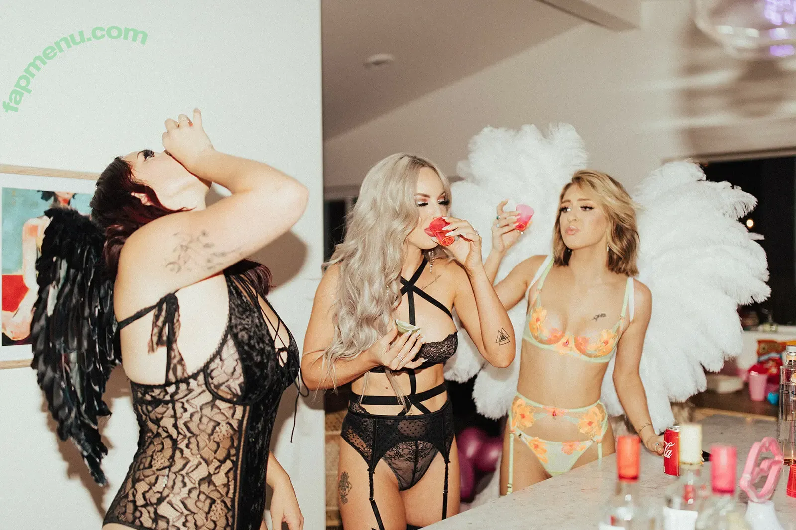 Boudoir nude photo #0268 (Boudoir)