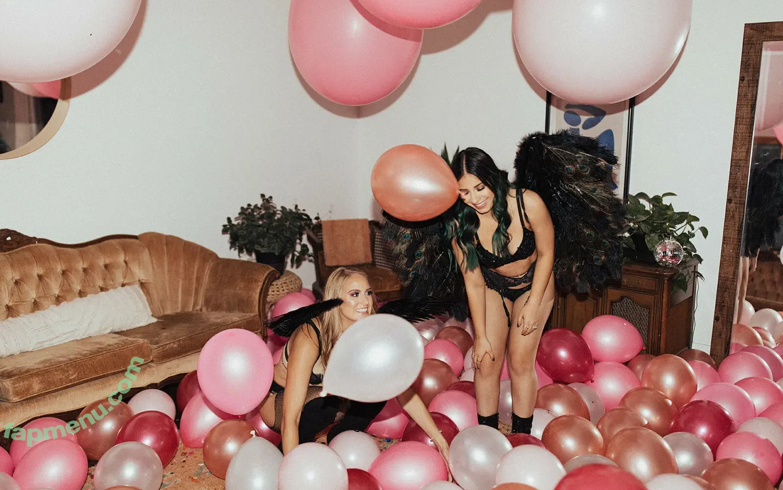 Boudoir nude photo #0298 (Boudoir)