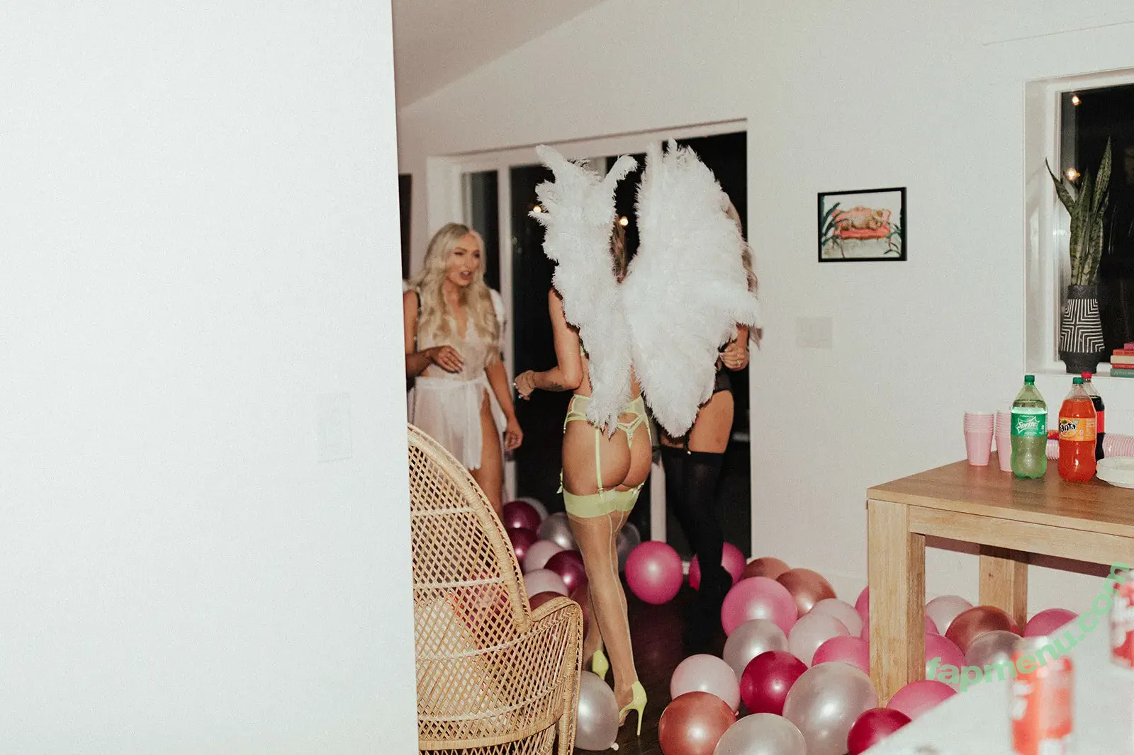 Boudoir nude photo #0300 (Boudoir)