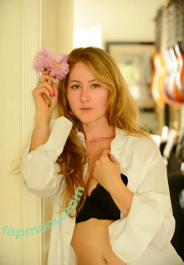 Boudoir nude photo #0329 (Boudoir)