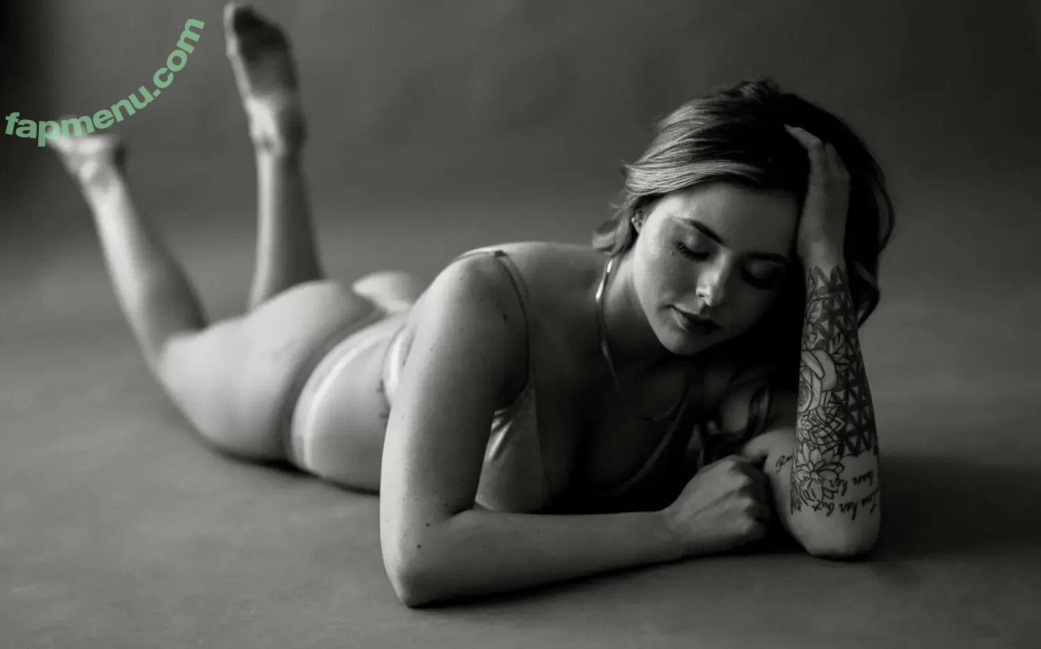 Boudoir nude photo #0520 (Boudoir)