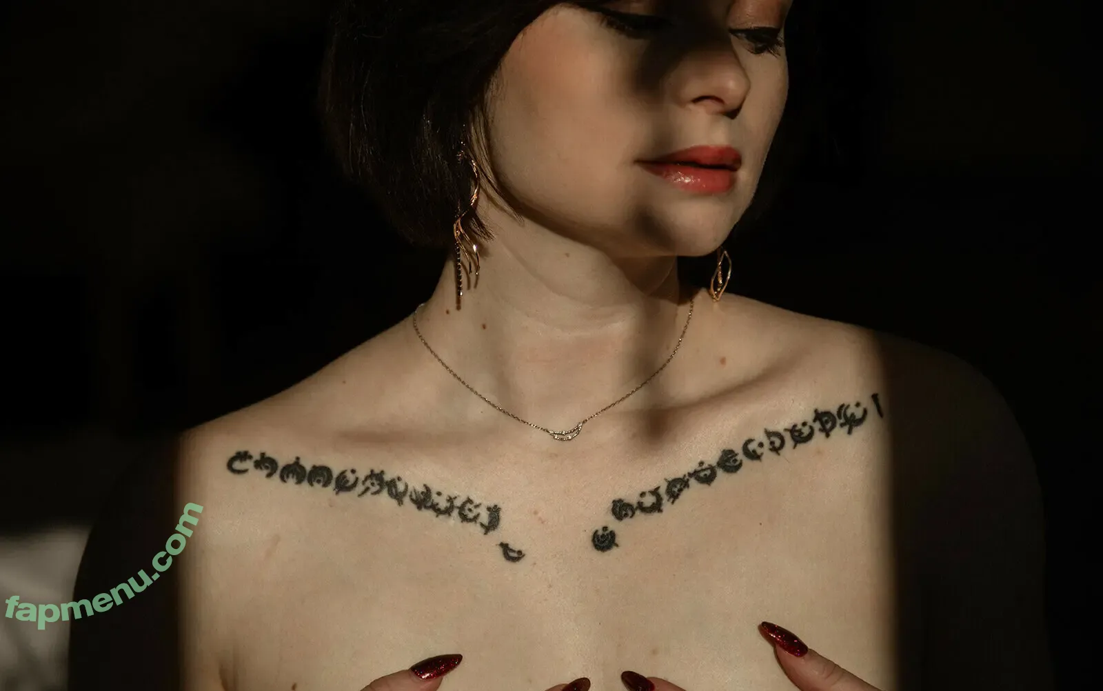 Boudoir nude photo #0586 (Boudoir)