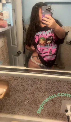bougeestonerprincessfree / bougie.boss.cleaning nude photo #0027