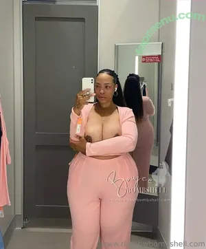 boujeebombshell / BIG BOUJEE / the.boujeebombshell / thebbwbombshell nude photo #0051