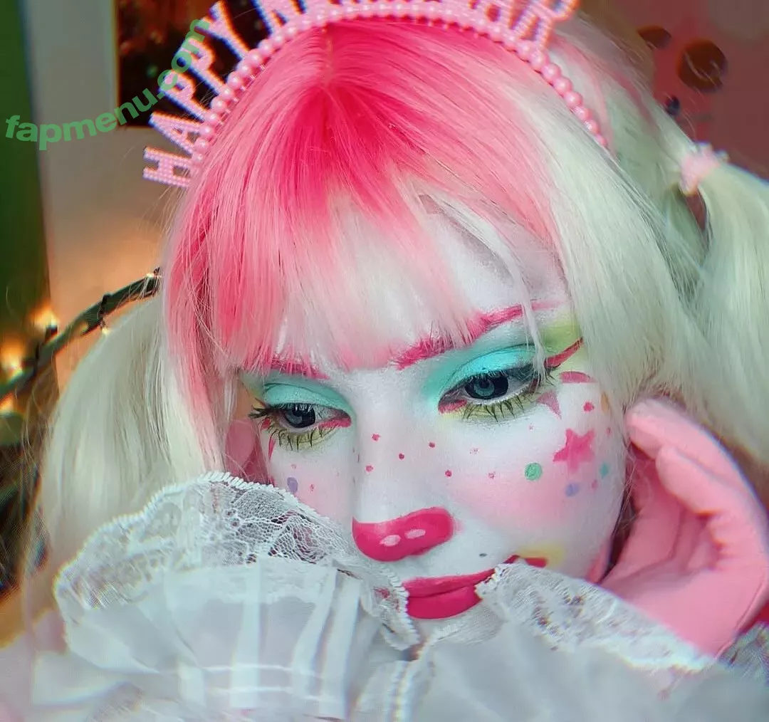 Bouncyclown nude photo #0217 (Froggy The Clown / Ker0ppai / bouncyclowngirl)