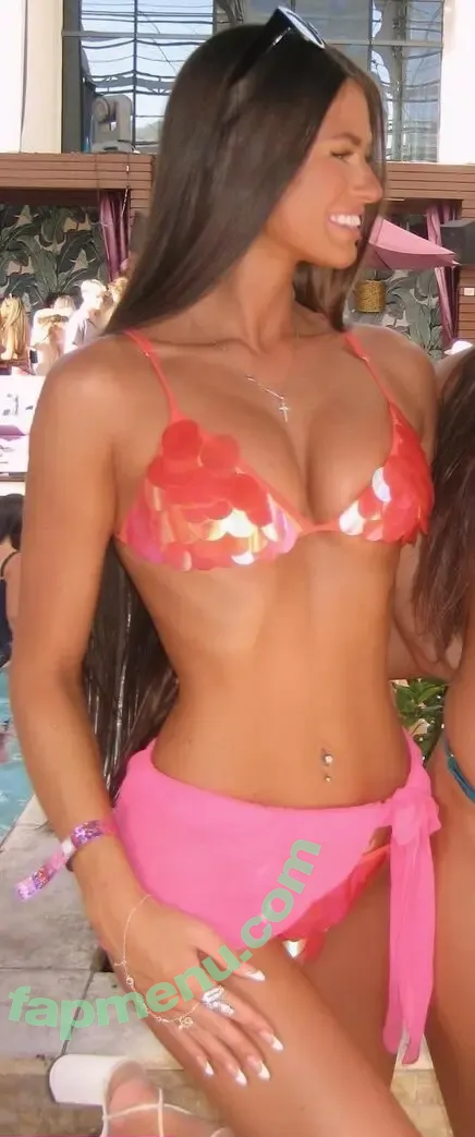 BoutineLA Babes nude photo #0924 (BoutinelaF / jade.harris_)