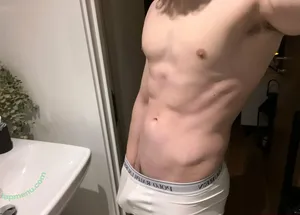 boysorbit / boysober.show nude photo #0002