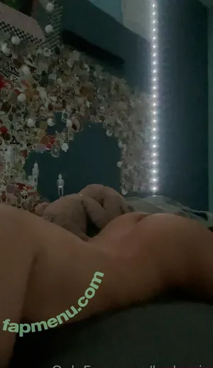 boywifeluci / mikeluci nude photo #0037