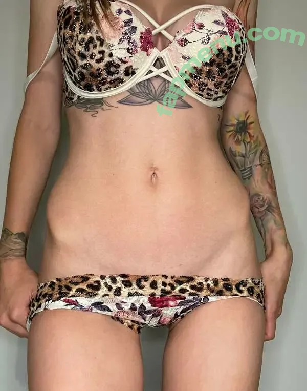 br000k33 nude photo #0011 (peachybr000k33)