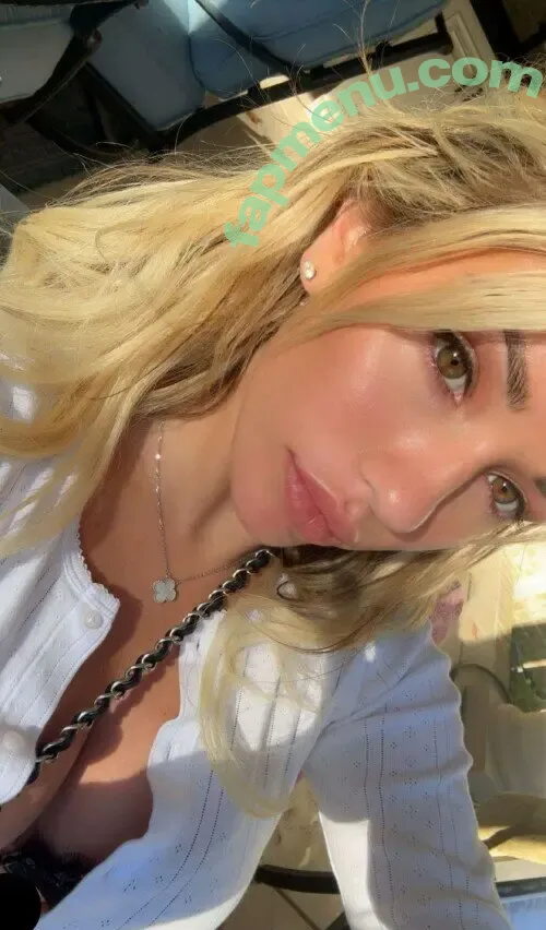 Br3ckie Hi11 nude photo #0009 (breckiehill)