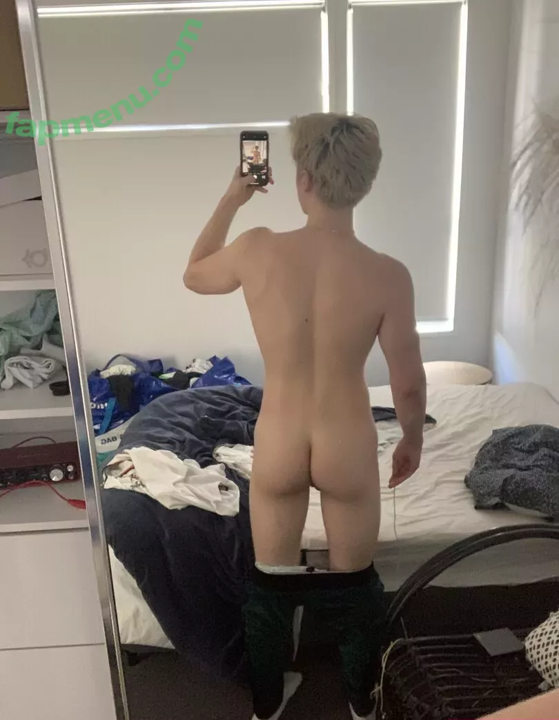 bradcockpitt nude photo #0027 (brad_cockpitt)