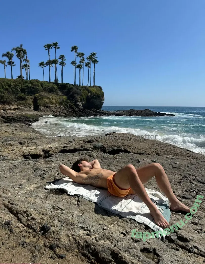 bradyraypotter nude photo #0013 (bradypotter)
