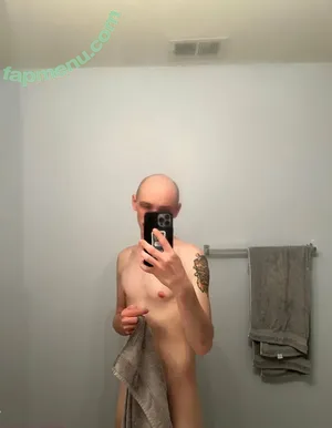  nude photo #0004