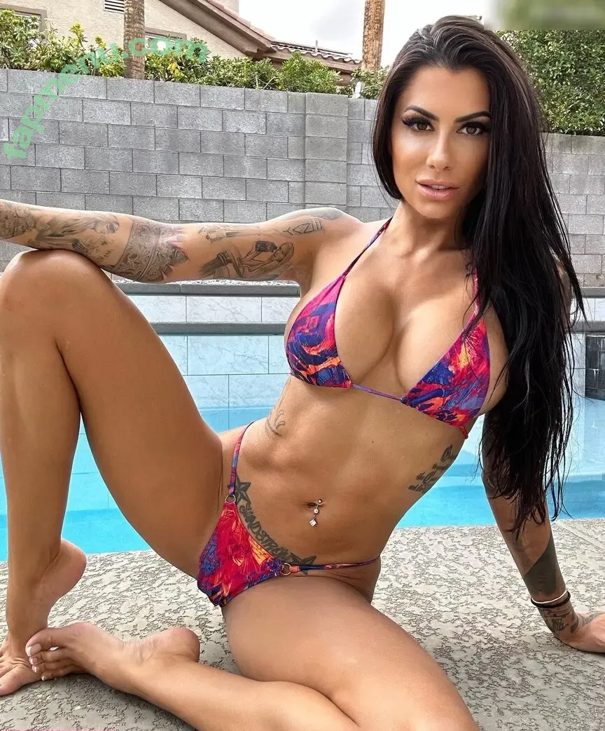 Brandi Andrews nude photo #0007 (brandivandrews)