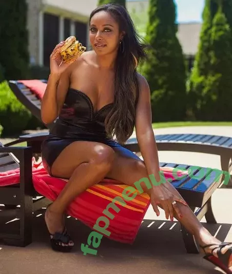 Brandi Rhodes nude photo #0036 (thebrandirhodes)