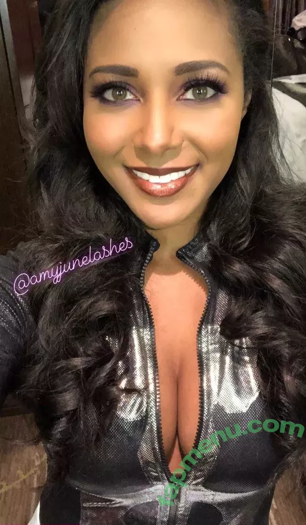 Brandi Rhodes nude photo #0077 (thebrandirhodes)