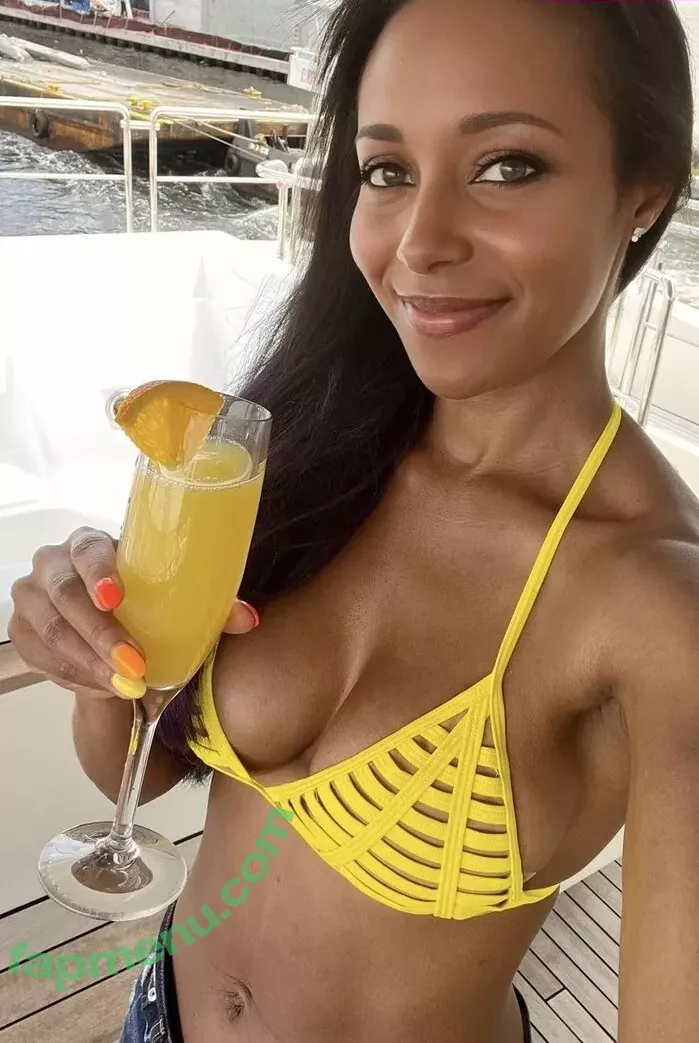 Brandi Rhodes nude photo #0364 (thebrandirhodes)