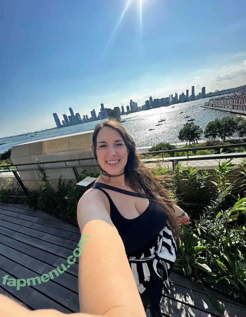 brandoki nude photo #0414 (the_absyrd)