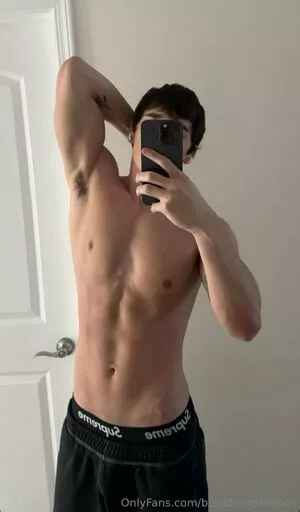 brandonrowlandx / brandonrowland nude photo #0021