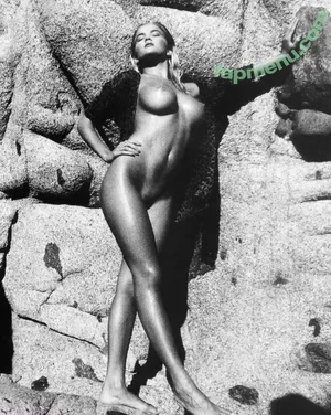 Brandy Ledford / brandyledford nude photo #0039