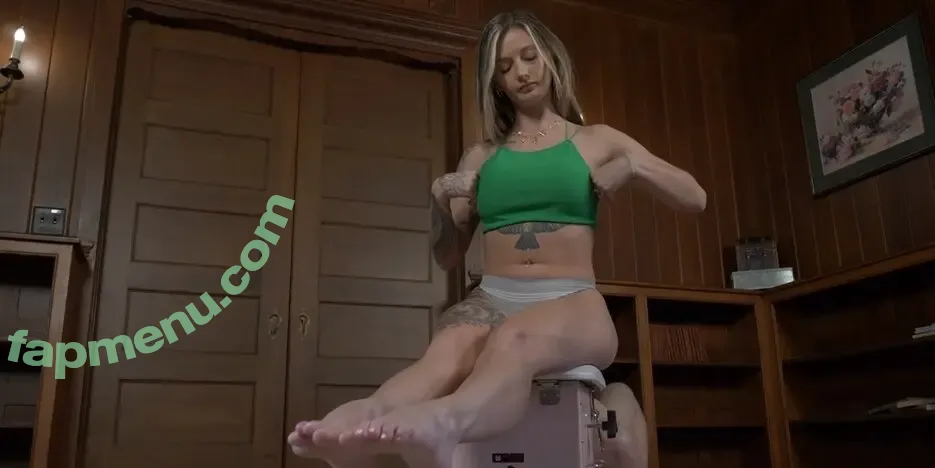 Brat Princess nude photo #0052 (bratprincessvideo / thenatalyavega)