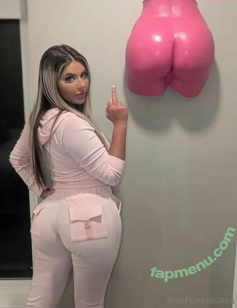 bratprincessava nude photo #0008 (giannaaarose)