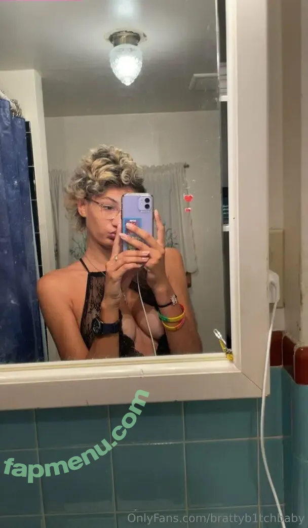 brattyb1tchbaby nude photo #0012 (livin.la.vida.loca_baby)