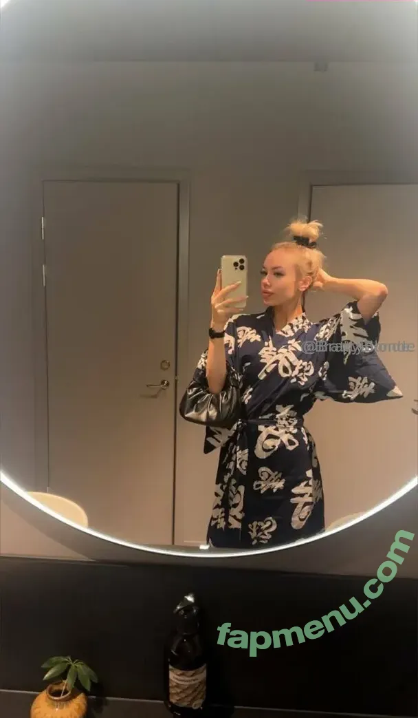 brattyblondeee nude photo #0003 (brattyblondie)