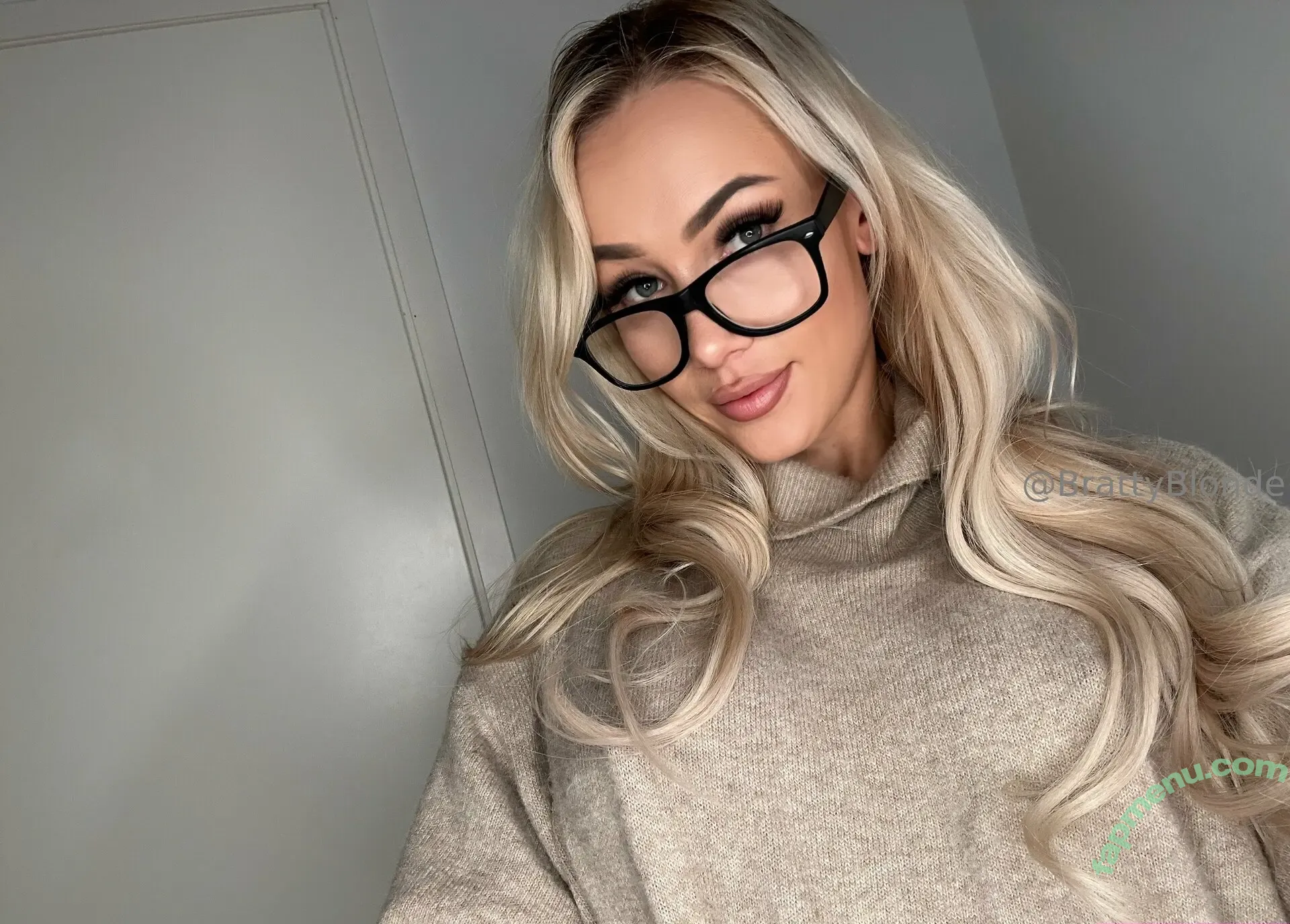 brattyblondefee nude photo #0005 (brattylilblonde)