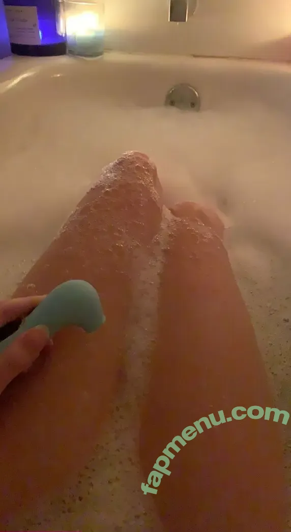 brattymaddie1 nude photo #0005 (bratty_maddie)