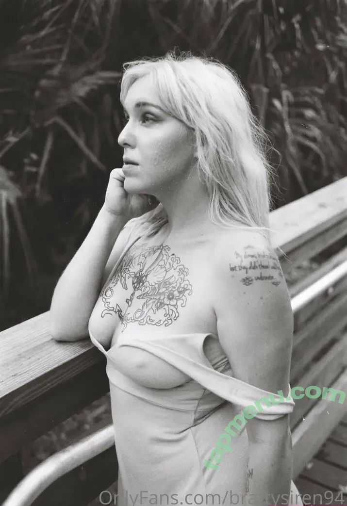 brattysiren94 nude photo #0004 (brattysiren94)