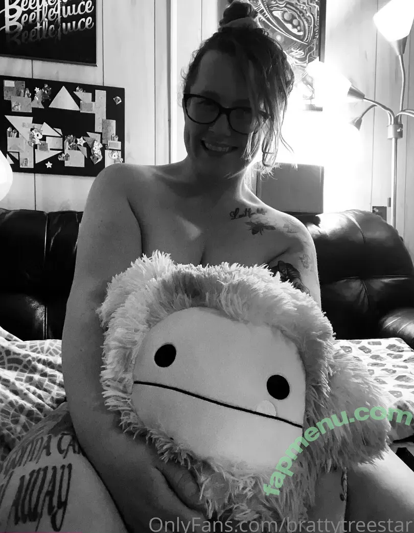 brattytreestar nude photo #0031 (brattytreestar)