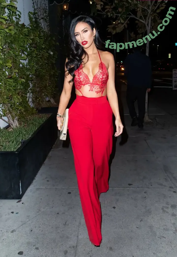 Bre Tiesi nude photo #0161 (bre_tiesi)