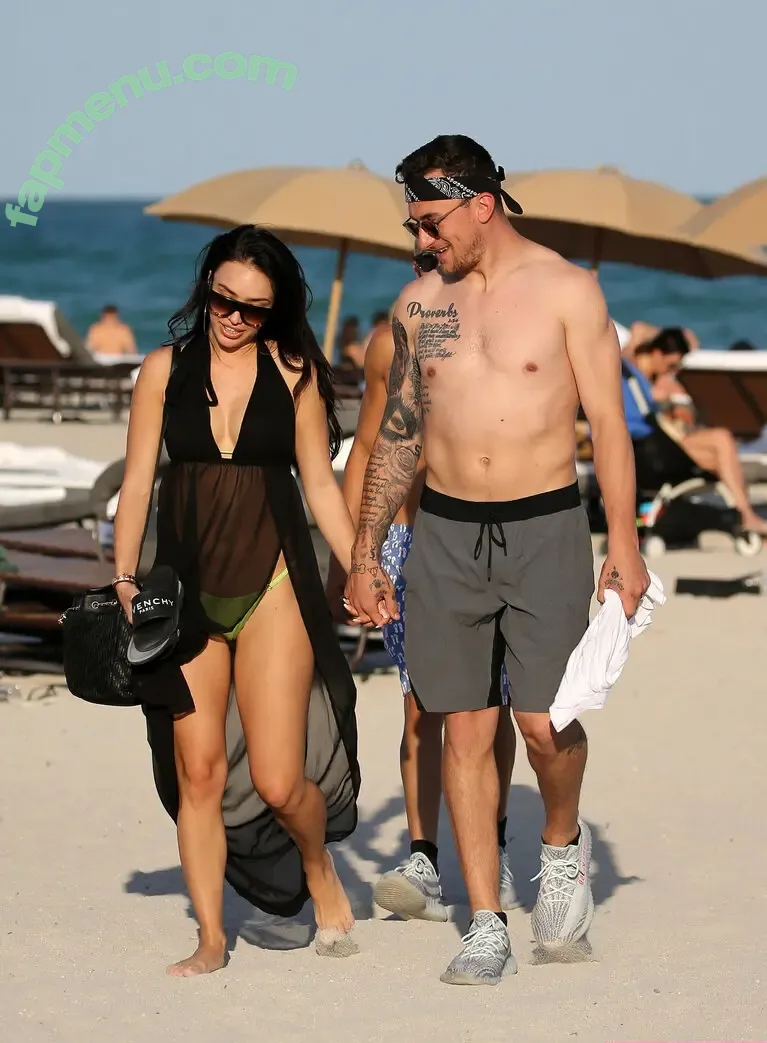 Bre Tiesi nude photo #0204 (bre_tiesi)