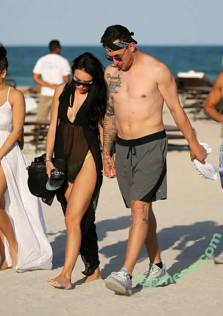 Bre Tiesi nude photo #0205 (bre_tiesi)