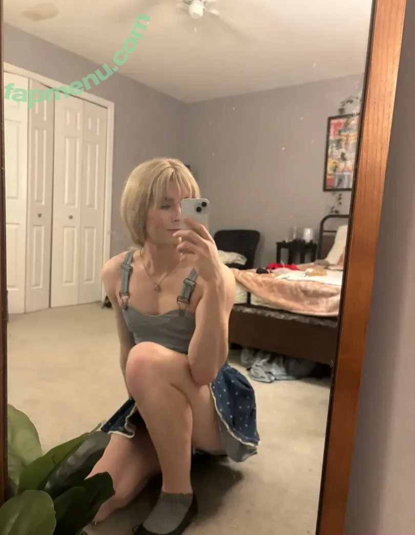 breakinglivvy nude photo #0017 (breakinglivvy)