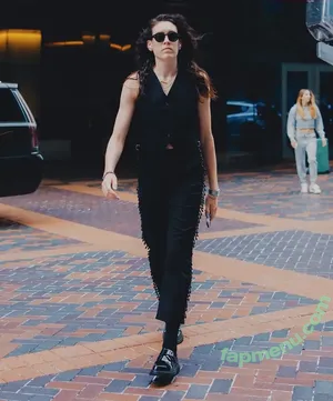 Breanna Stewart / WNBA Player / breannastewart30 nude photo #0035