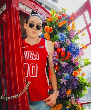 Breanna Stewart / WNBA Player / breannastewart30 nude photo #0059