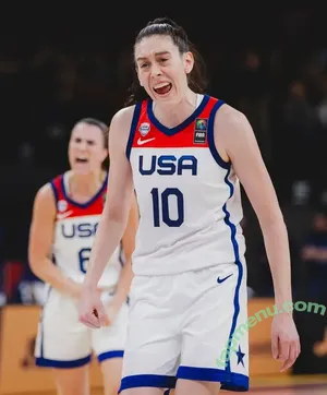 Breanna Stewart / WNBA Player / breannastewart / breannastewart30 nude photo #0069